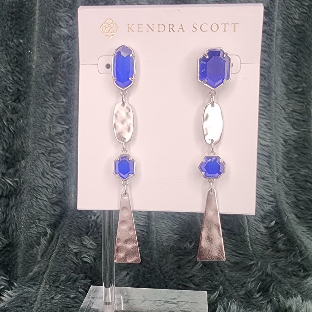 Kendra Scott Earrings in Silver